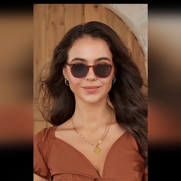 LAST PAIR!! 1:00 Tortoise Shell and Green READING SUNGLASSES - Picture 6 of 8